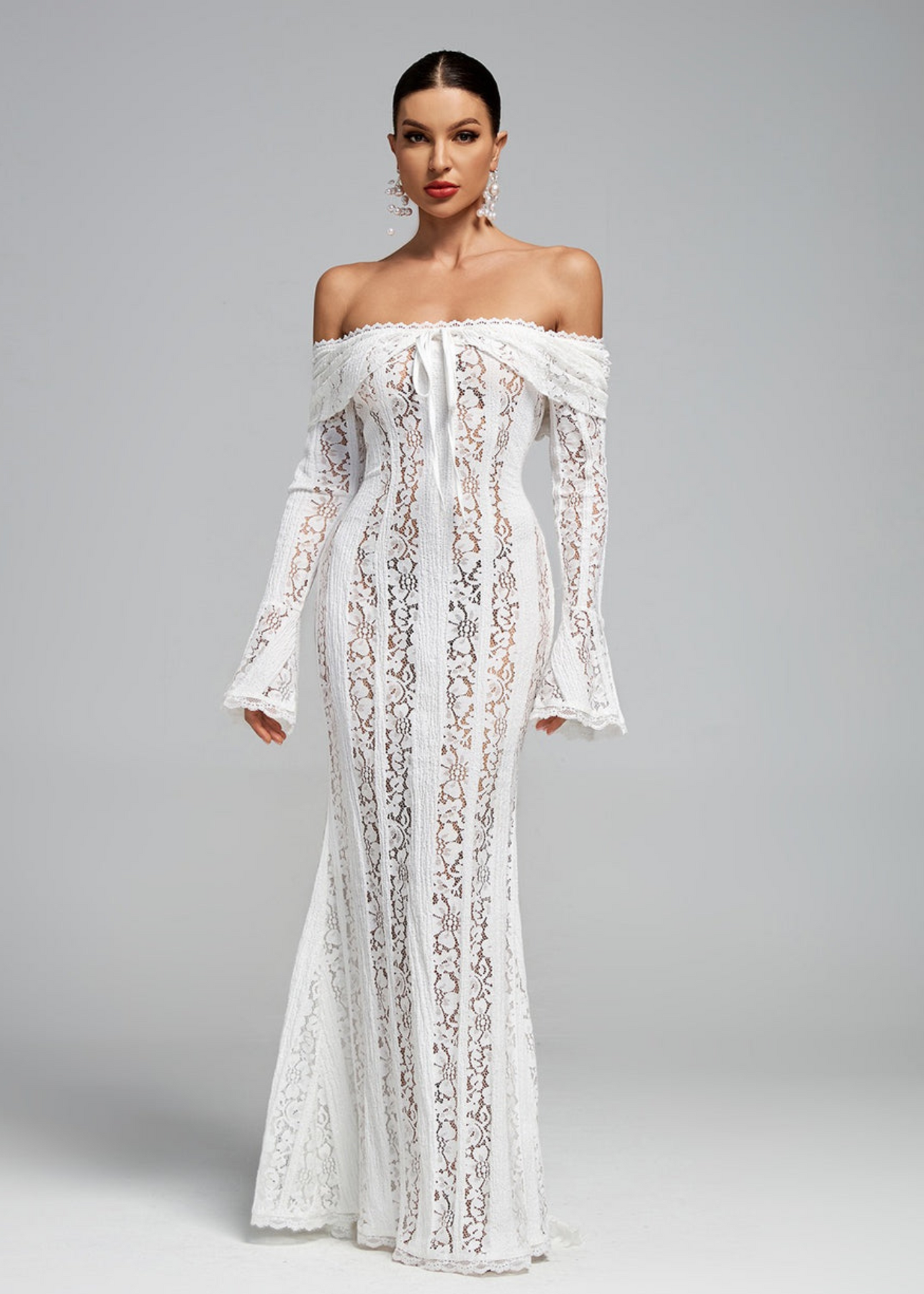 Robe Calista - Dentelle Épaule Dénudée